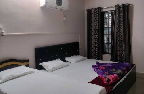 Shivanandi Hotel | Sheetal Resort and Restaurant