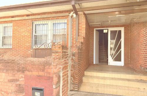 Kingsgrove House | Shipradi Homes - Prime location near shops & eatery
