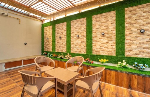 Ujjain Apartment | Shiv Kutir 1RK & 2RK Premium Stays