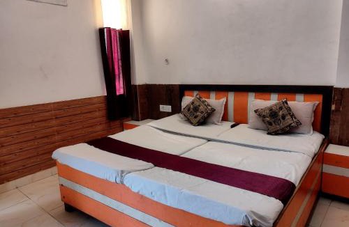 Aligarh Hotel | Shraddha Hotel