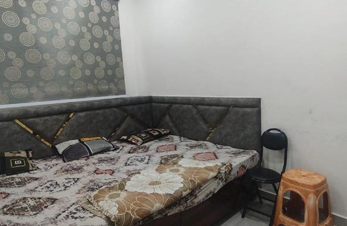 Mathura House | Shree Gopal Niketan