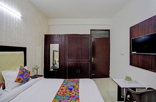 Gomti Nagar Hotel | Shree Hotel