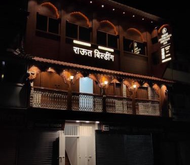 Kolhapur Hotel | Shree Jyotirlinga Heritage INN