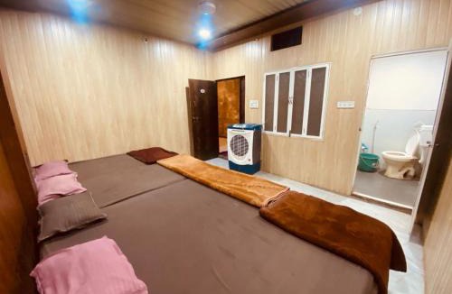 Ujjain House | Shree Niwas Yatri Grah