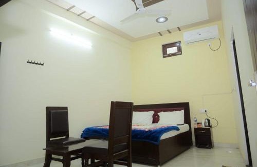 Faizabad Hotel | Shree Ramanam Palace