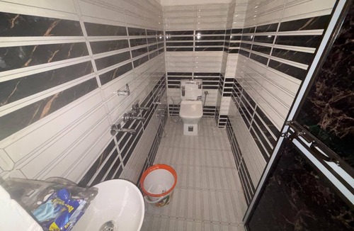Ayodhya Hotel | Shree Vishnupriya Homestay