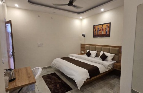 Ukhimath House | Shri Aashray