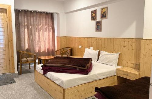 Badrinath House | Shri Maheswar guest house
