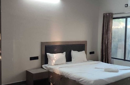 Junagadh Hotel | Shunyata Eco Resort