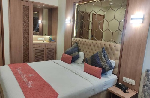Thane West Hotel | Silverador Boutique Hotel