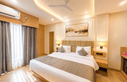 Puri House | SKS Beach Hotel & Spa - Sea Beach Front - Rooftop Swimming Pool - With Complimentary Breakfast
