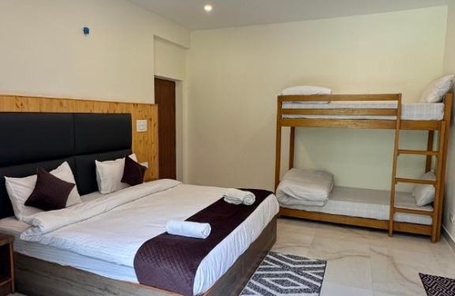 Bhagsu Nag Hotel | Sky Pie hotel
