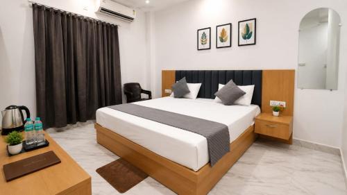 Faizabad Hotel | Skyline Hotel - Near Ram Mandir