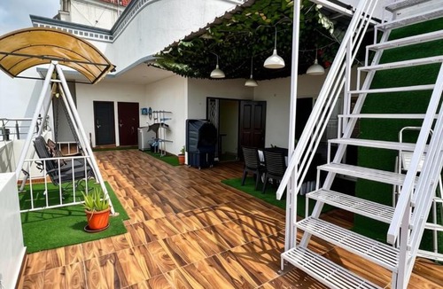 Banjara Hills Apartment | Skyline roof top
