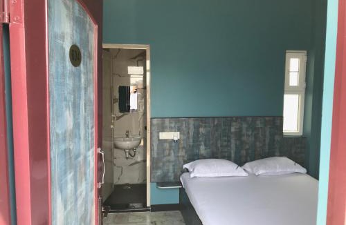Central Chennai Hotel | SM MANSION near Harbour & High court
