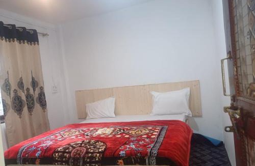 Pahalgam House | SnowCrest Cottage