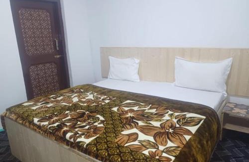Pahalgam House | SnowCrest Cottage