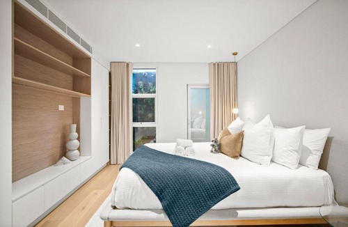 Surry Hills Apartment | Soak House in Surry Hills
