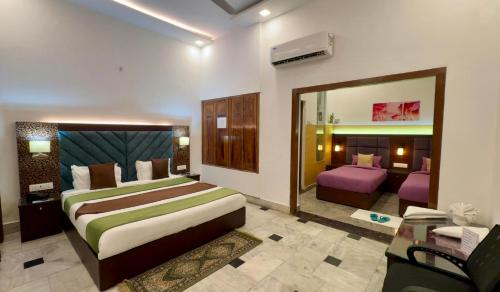 Haldwani Hotel | Solitude, The Boutique Hotel- Ultra Luxurious