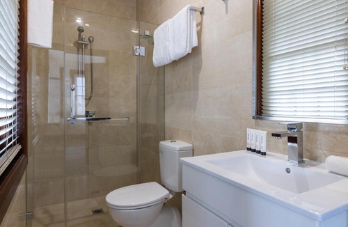 St Peters Hotel | Southern Cross Hotel