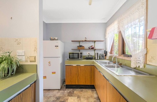 Turramurra House | Spacious 4BR Home | Quiet Street | Great Location