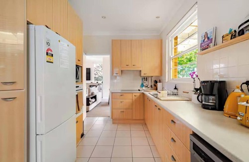 Northwood House | Spacious Family Home with Iconic Views