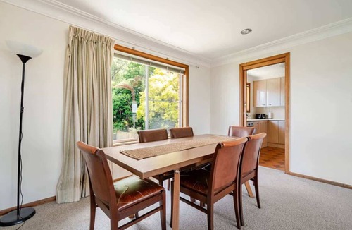 Northwood House | Spacious Family Home with Iconic Views