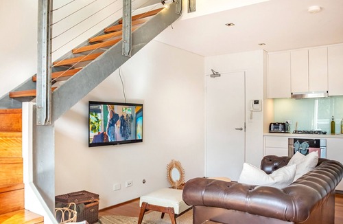 Bondi Beach Apartment | Spacious Lofty Loft by Sydney Dreams