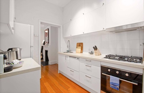 Redfern House | Spacious Redfern Retreat | Courtyard & Workspace