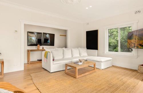 Darling Point Apartment | Spectacular Harbour View Penthouse for Families