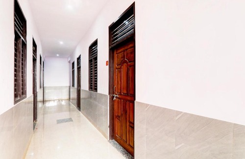 Bara Banki Hotel | SPOT ON by OYO Hotel Aarya Inn