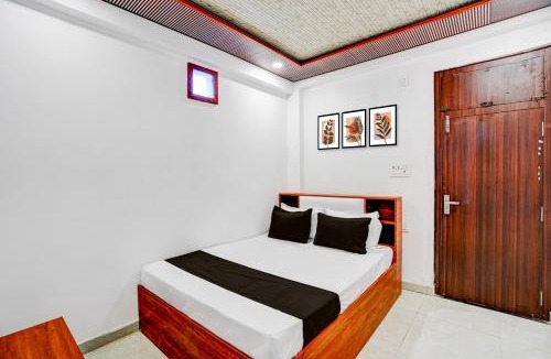 Naini Hotel | SPOT ON HL IIN Restaurant