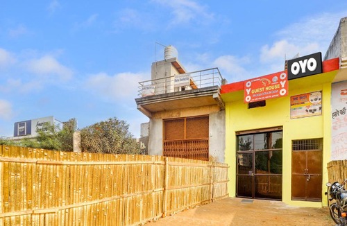 Bulandshahr Hotel | SPOT ON Sy Guest House