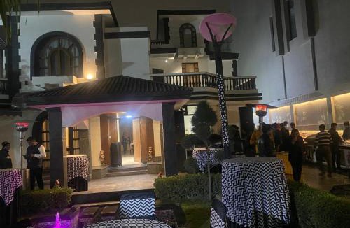 Gurugram Villa | SRB Luxury Villa