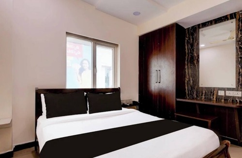 Vijayawada Hotel | SRI ADITI INN