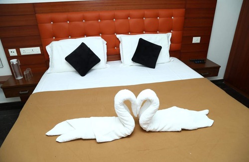 Medavakkam Hotel | Sri Sai Residency