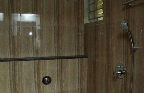 Medavakkam Hotel | Sri Sai Residency