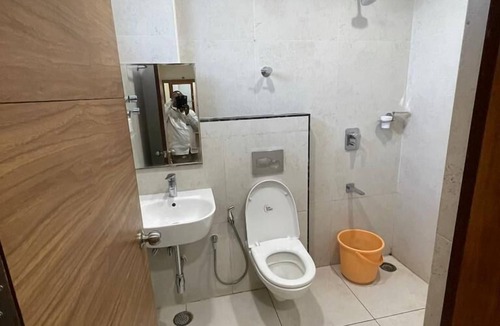 Tirupati Hotel | SriLakshmitulasiresidency by pickurstay