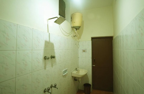 Ekkatuthangal Hotel | Stay Square Inn Express Ekkaduthangal