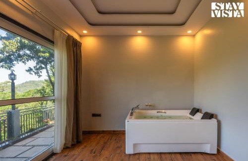 Naina Range Villa | StayVista at Crestwood Villa with Jacuzzi, BBQ & Bonfire