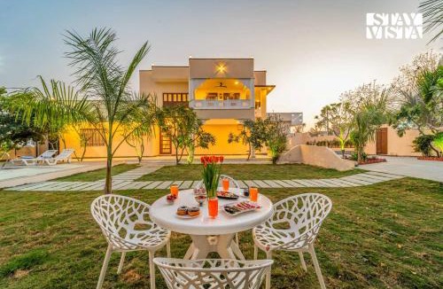 Bedla Villa | StayVista at Madhuram Villa - BBQ & Pool