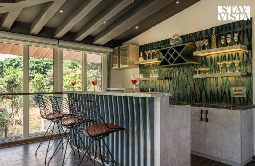 Mahabaleshwar Villa | StayVista at The White Canopy with BBQ & Lawn