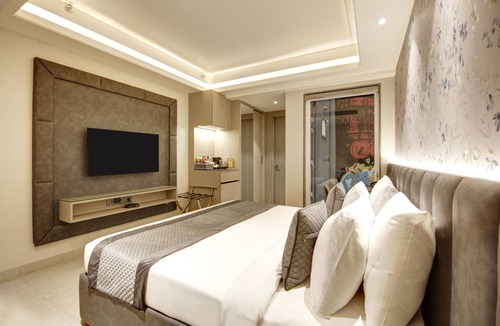DLF Phase 3 Hotel | Stepstones Hotels and Inn-DLF PHASE-3
