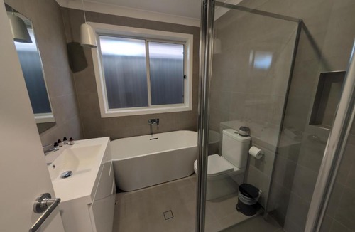 Glendale Apartment | Strawberry Lodge