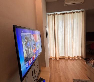 Greater Noida Apartment | Studio Apartment in Gaur city Mall
