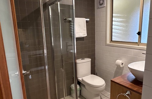 Griffith Apartment | Studio Apartment in Griffith - Studio 35