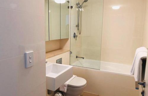 Neutral Bay Apartment | Stunning Apartment in Neutral Bay GRO17303