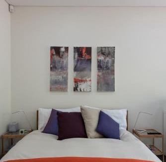 North Bondi Apartment | Stunning Views - Read our Re-views, then book