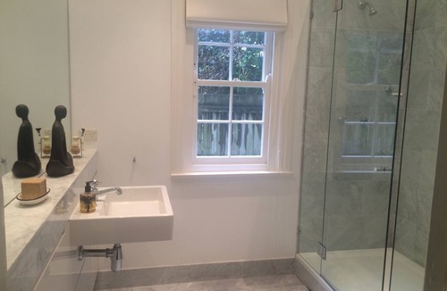Woollahra Apartment | Stylish and Elegant 2B 1Study 1.5Bath Apt Woollahra