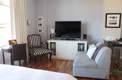 Kirribilli Apartment | Stylish Studio in Kirribilli! Best neighborhood in Sydney!
